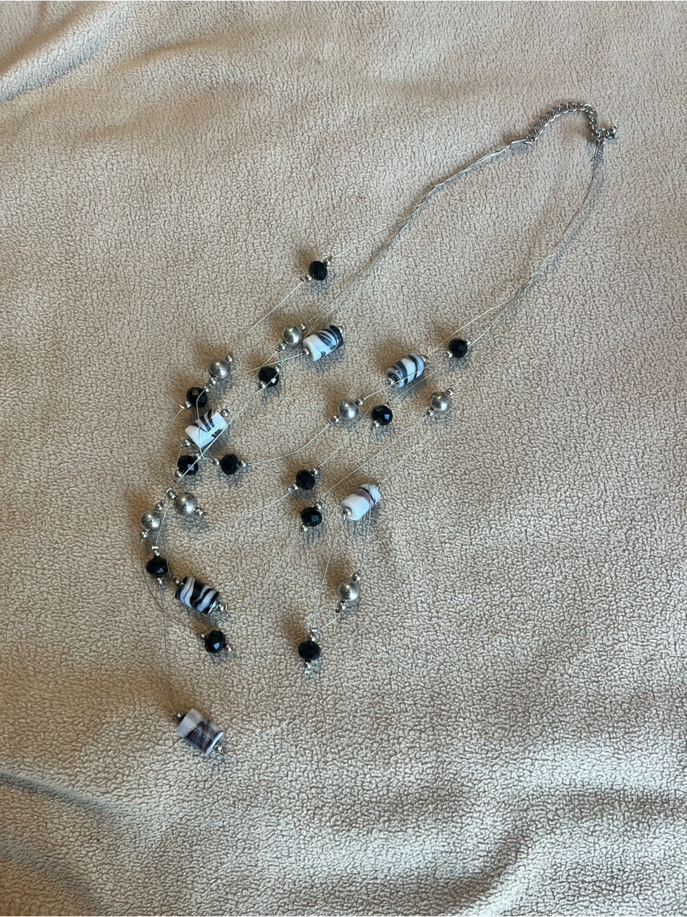 Vintage Y2K Classic Black & White Beaded Multi-Strand Necklace
